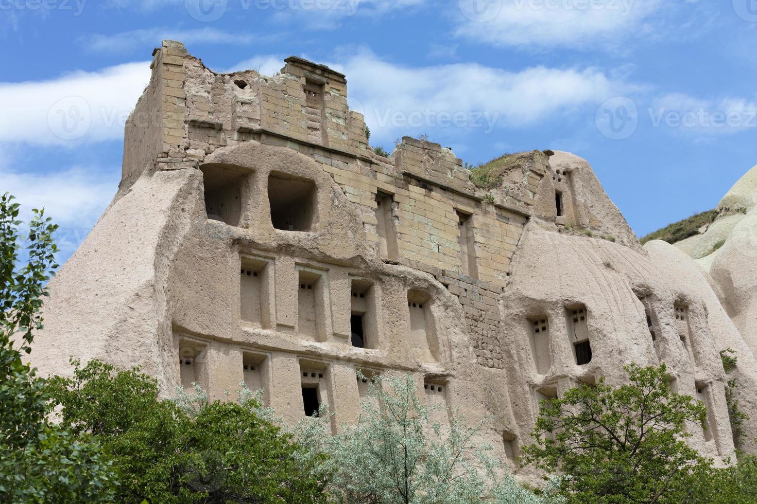 berghoning en rode valleien in cappadocië foto