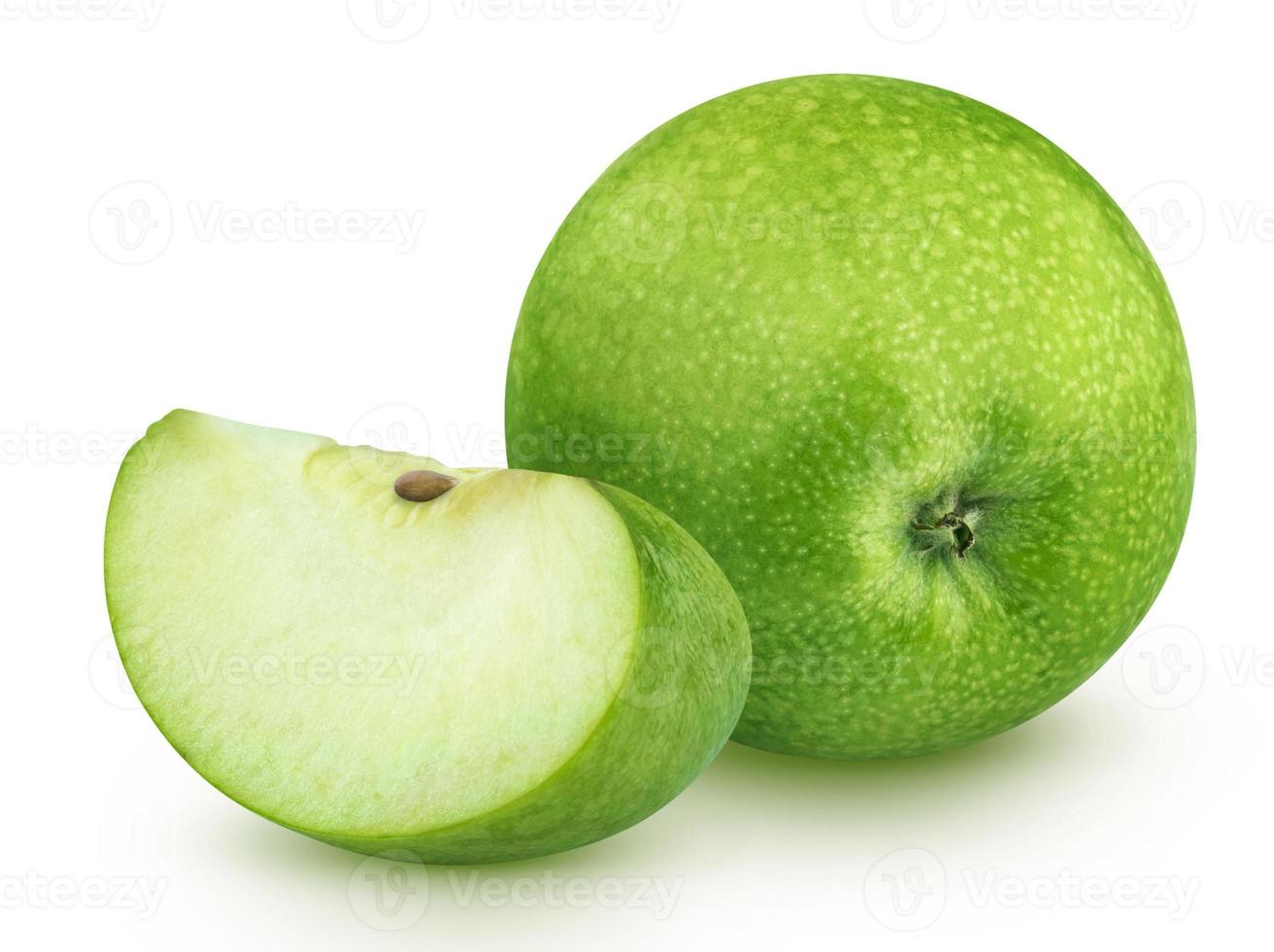 een groene appel en kwart stuk geïsoleerd op een witte achtergrond foto