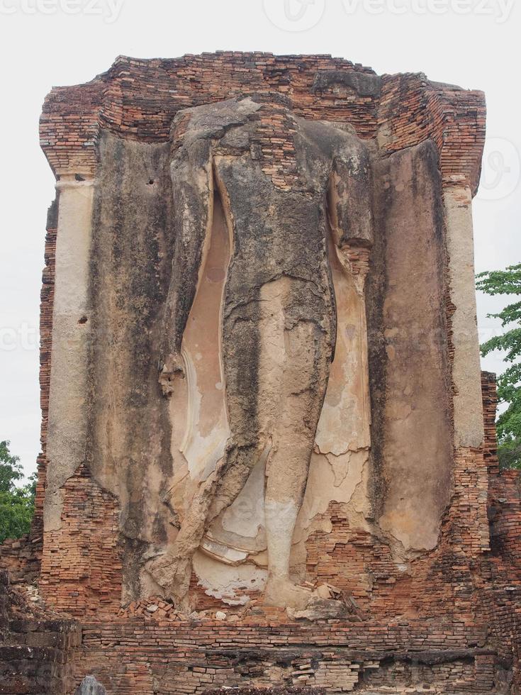 wat phra chetuphon tempel sukhothai nationaal historisch park is een werelderfgoed. foto