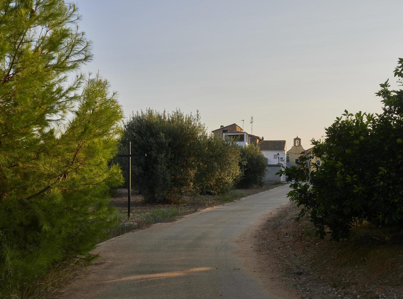 uitzicht op het dorp anahuir, spanje foto