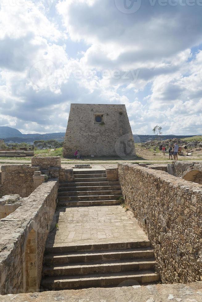 bastion van citadel fortezza in de stad rethymno, kreta, griekenland foto