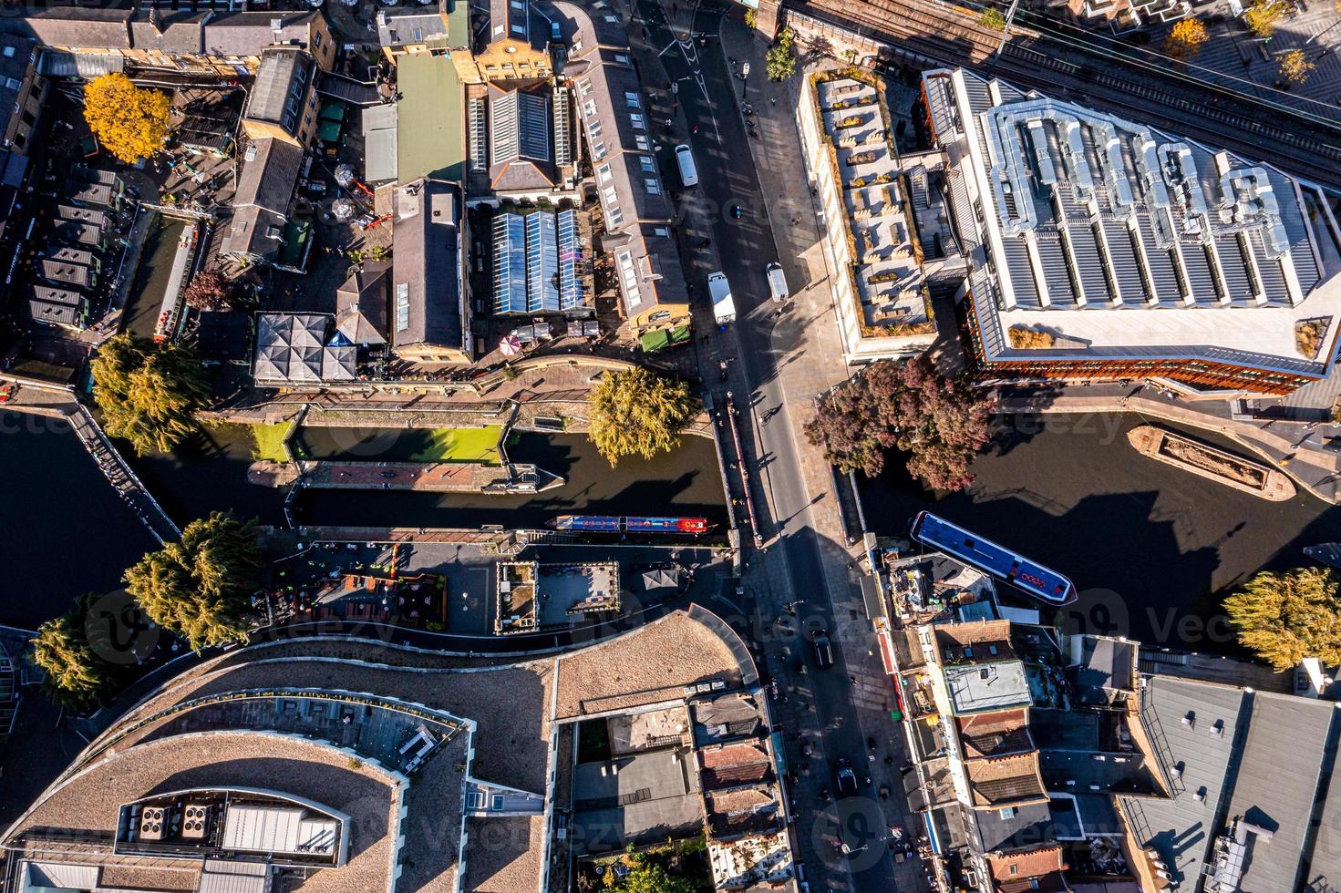 luchtfoto van de camden lock-markt in londen, verenigd koninkrijk. foto