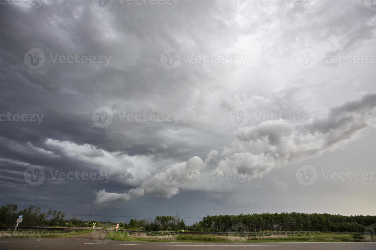 prairie onweerswolken canada foto