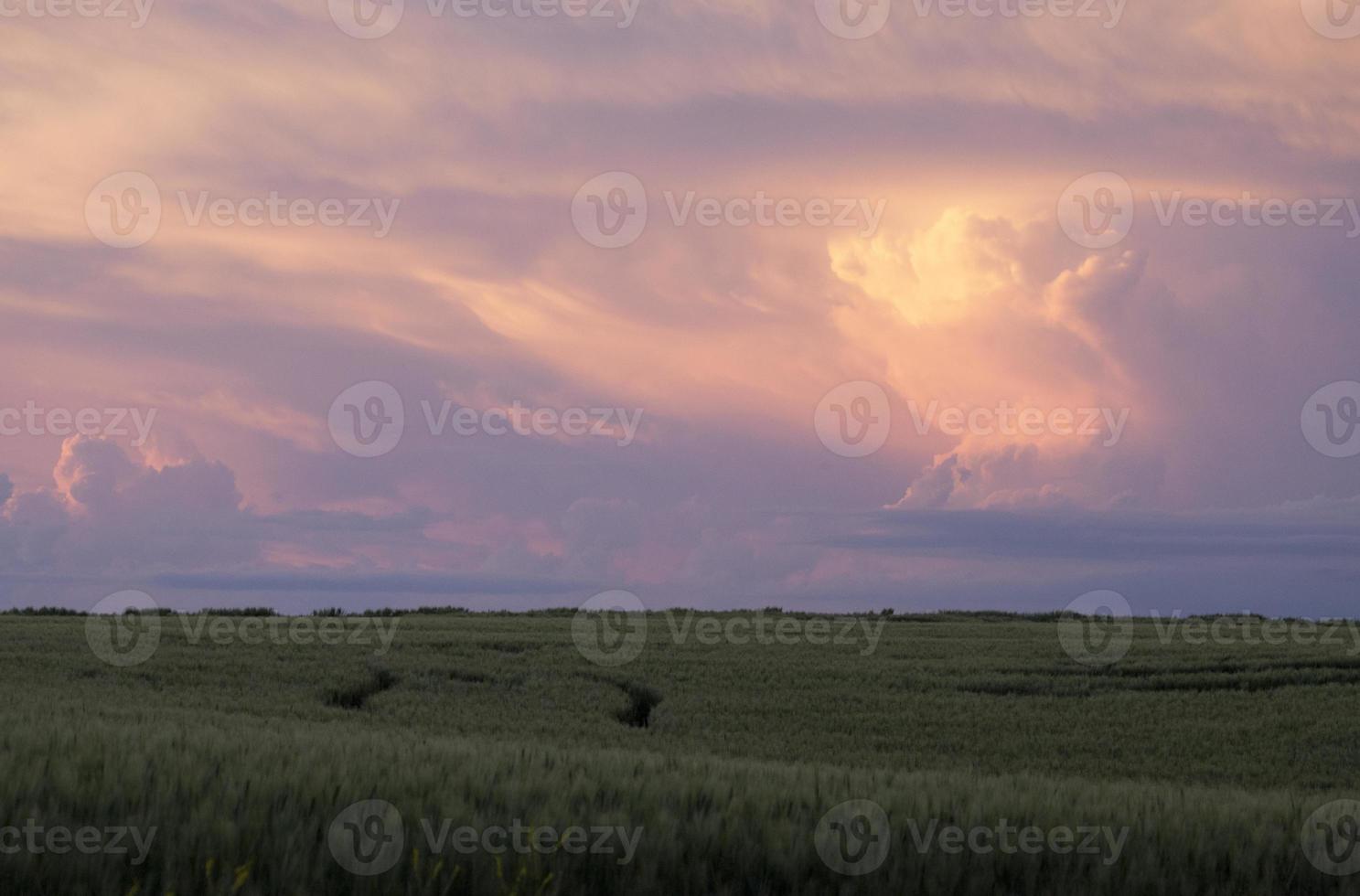 storm wolken saskatchewan foto