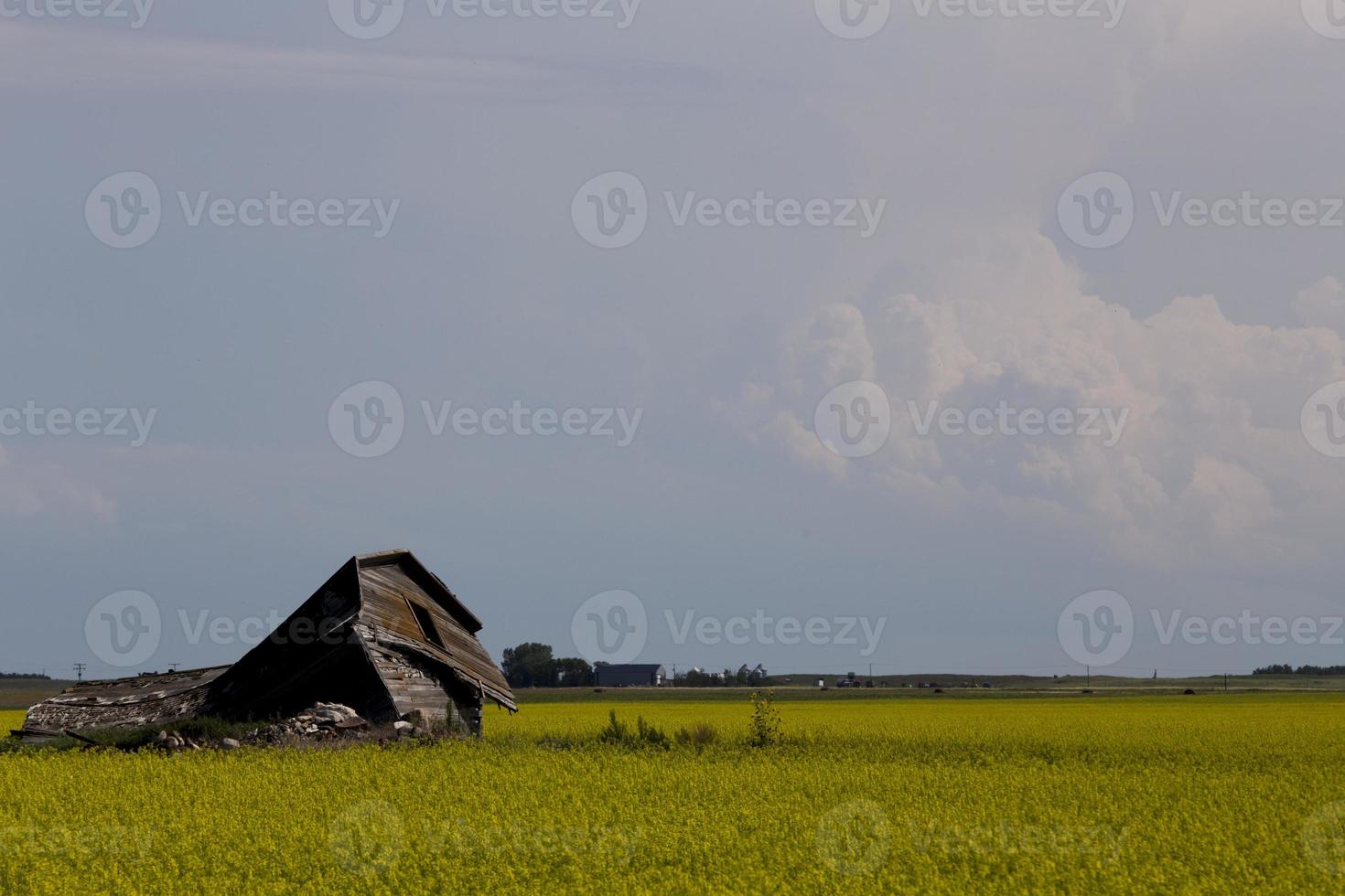 onweerswolken prairie hemel foto