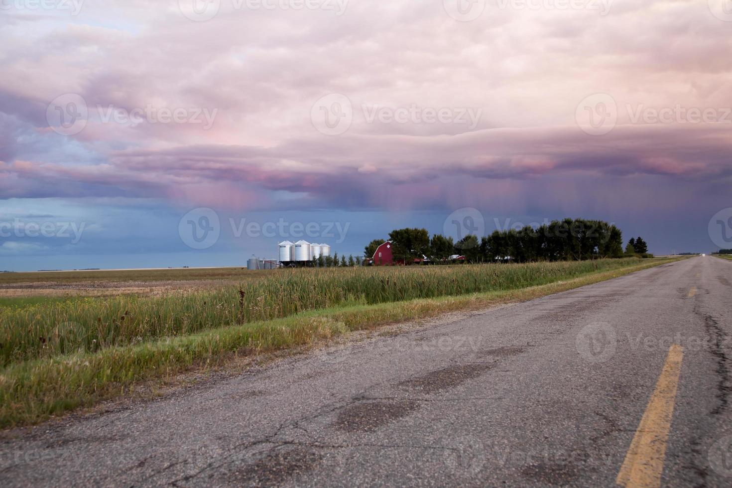 storm wolken saskatchewan foto