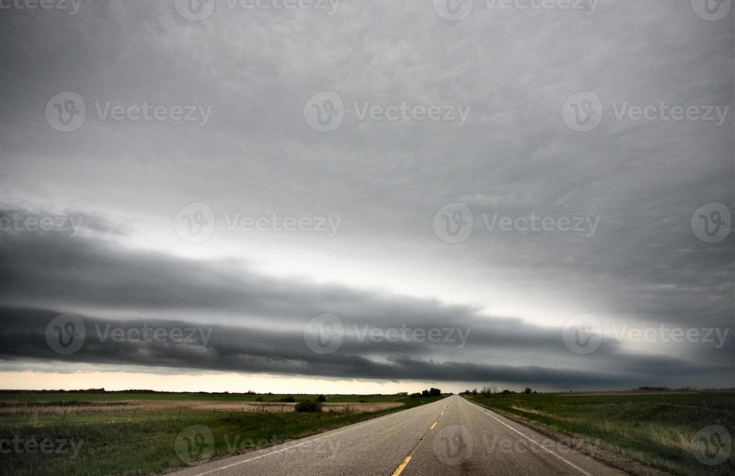 prairie onweerswolken canada foto