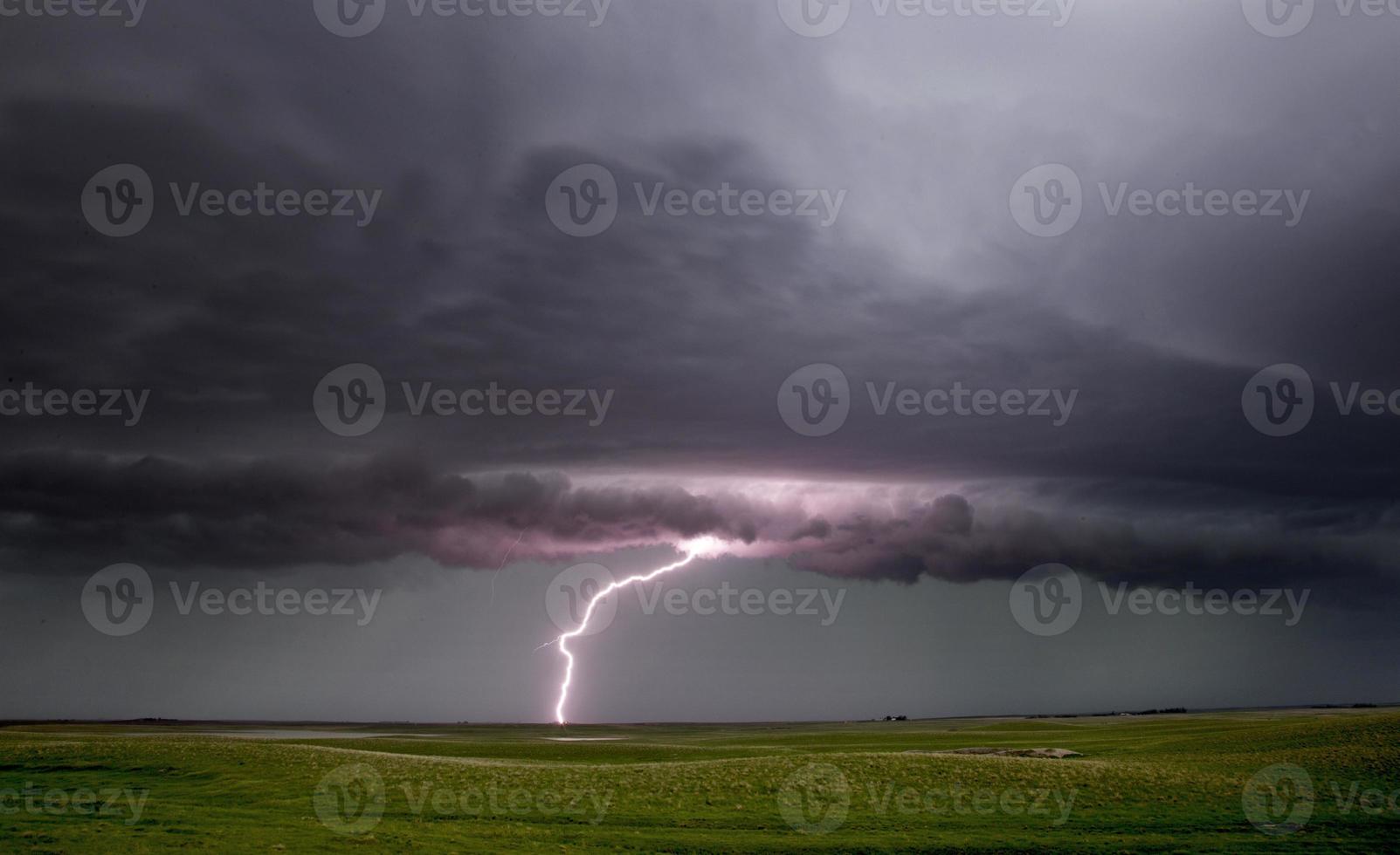 prairie storm wolken bliksem foto