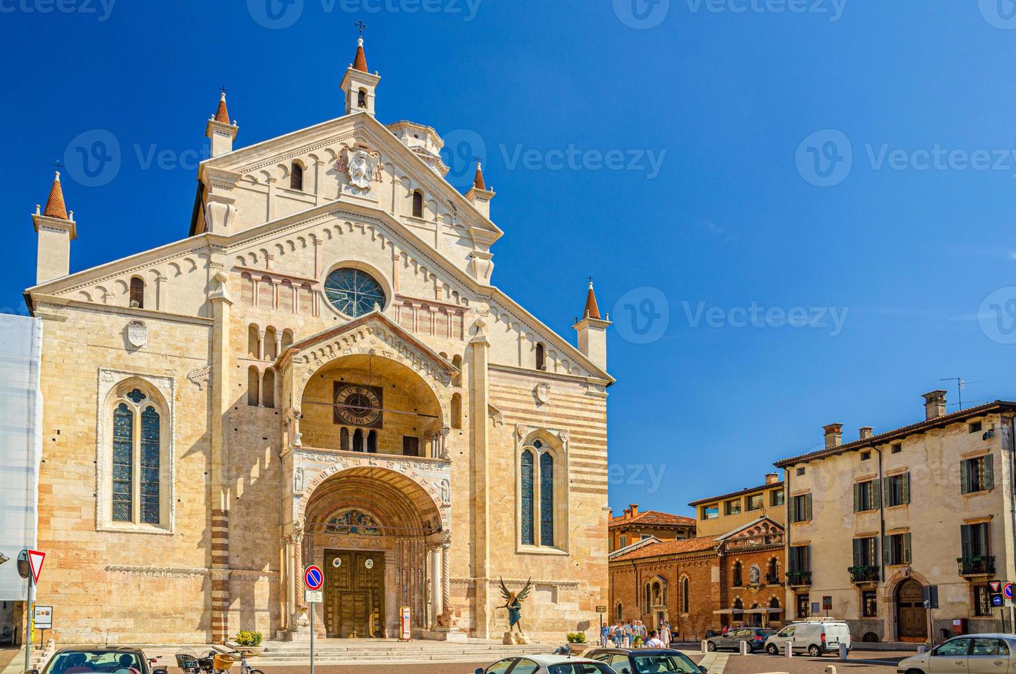 kathedraal van verona, duomo di verona, la cattedrale di santa maria matricolare rooms-katholieke kerk foto