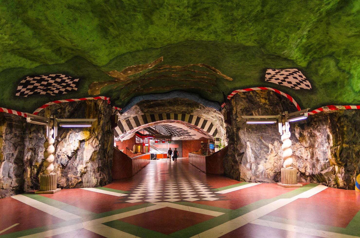 stockholm ondergrondse metro tunnelbana station in zweden foto