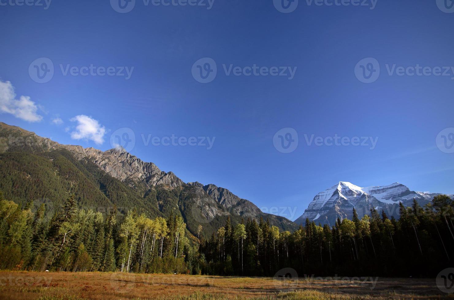 Mount Robson in het prachtige British Columbia foto