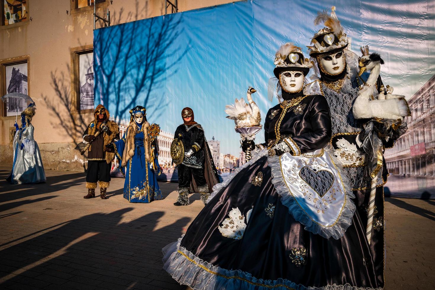 Venetiaans carnaval in rosheim, elzas, frankrijk. foto