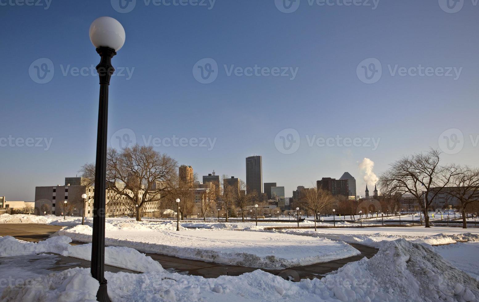 skyline van de binnenstad minneapolis minnesota foto