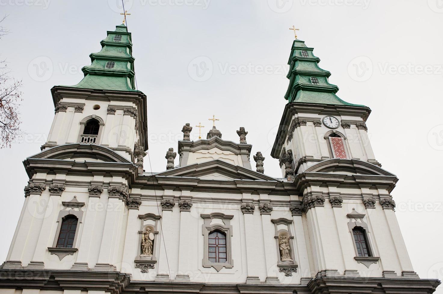 de kathedraalkerk van heilige mary in ternopil, oekraïne, europa. foto