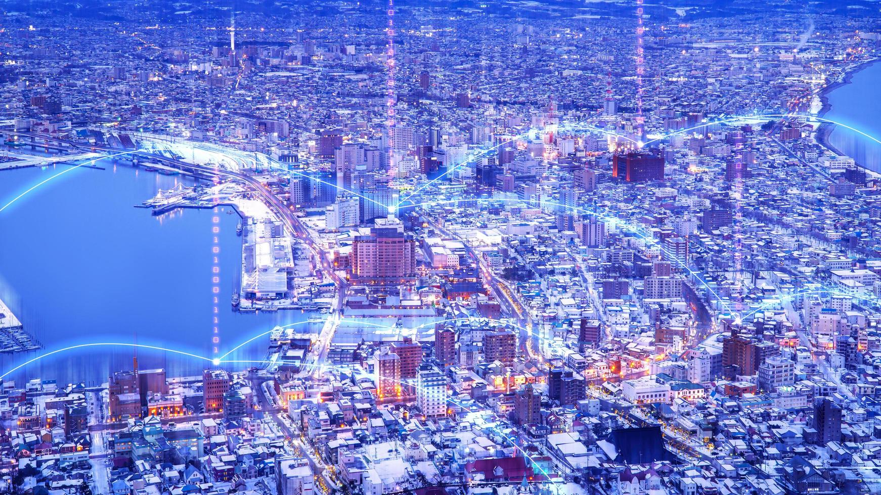 gemanipuleerde stad met digitale netwerklijn voor connect metaverse-tijdperk. foto