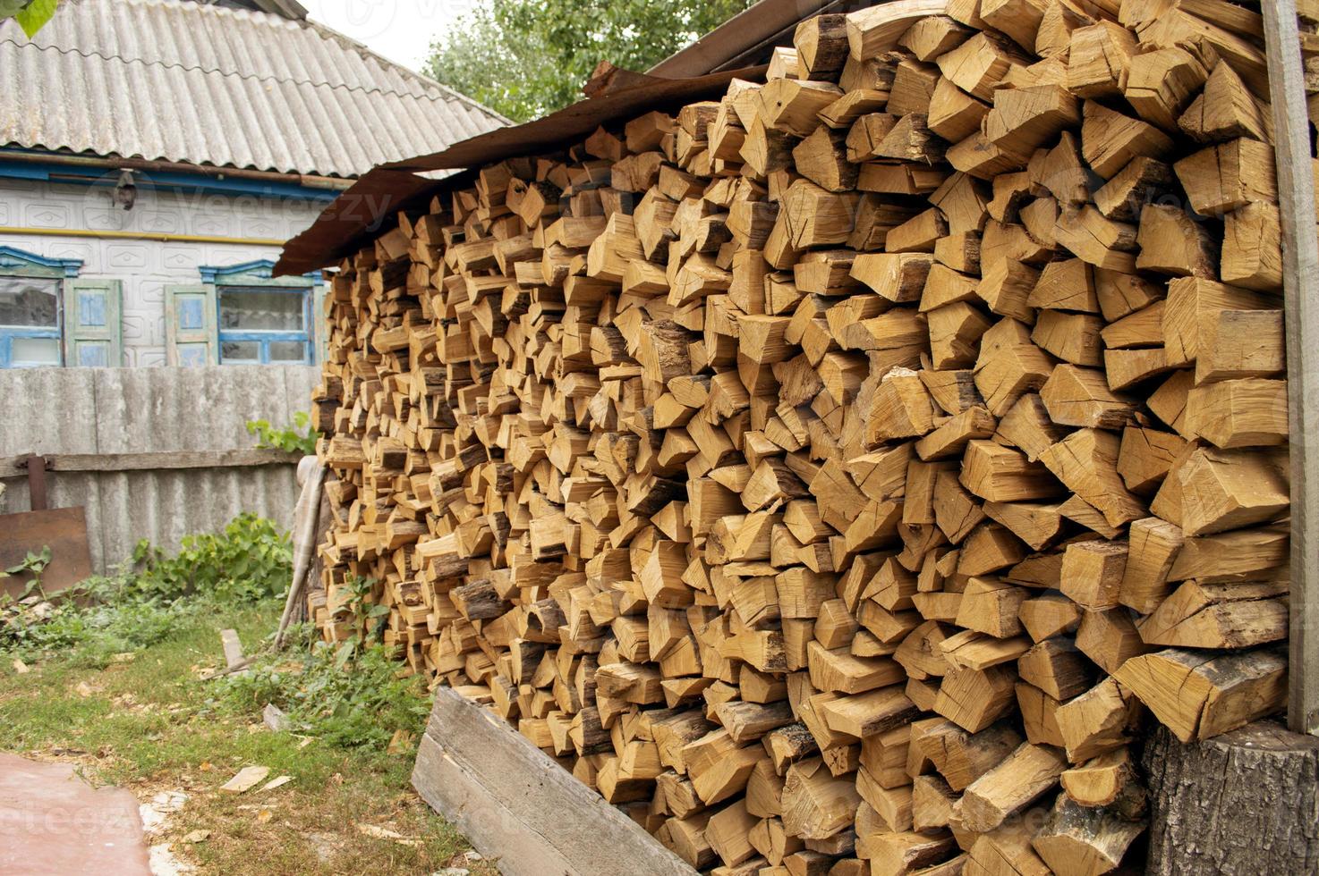 gehakt eiken brandhout foto
