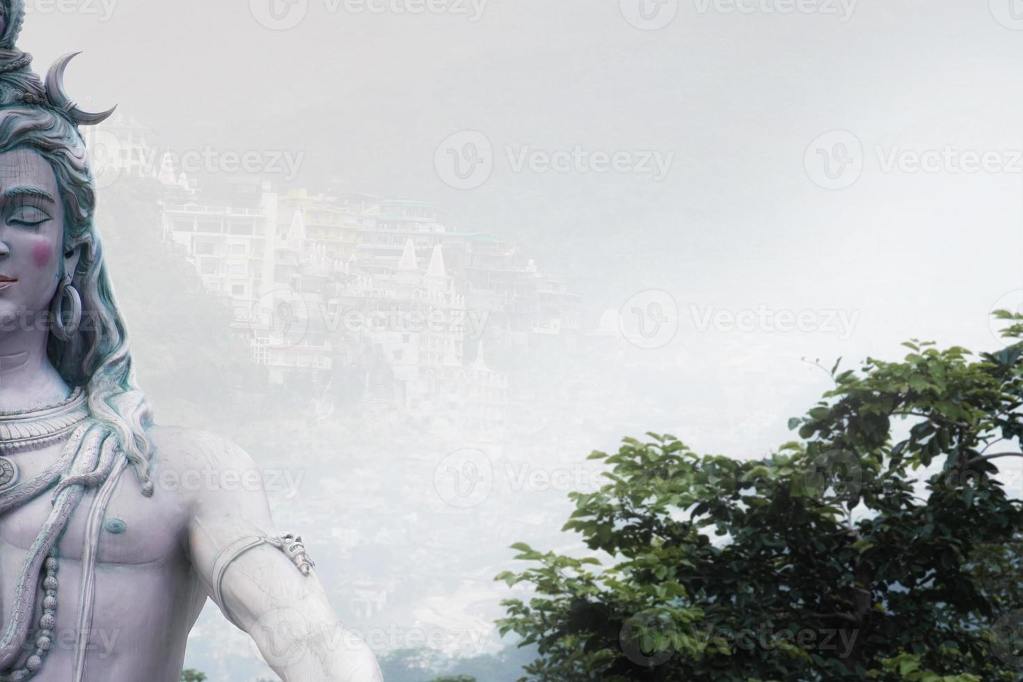 god shiva standbeeld afbeelding voorposter foto