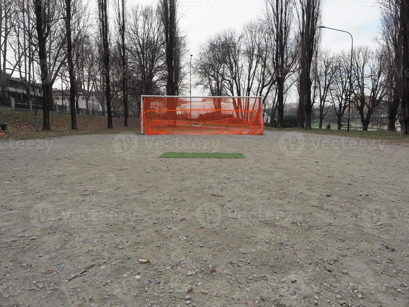 doelpaal in voetbalveld foto