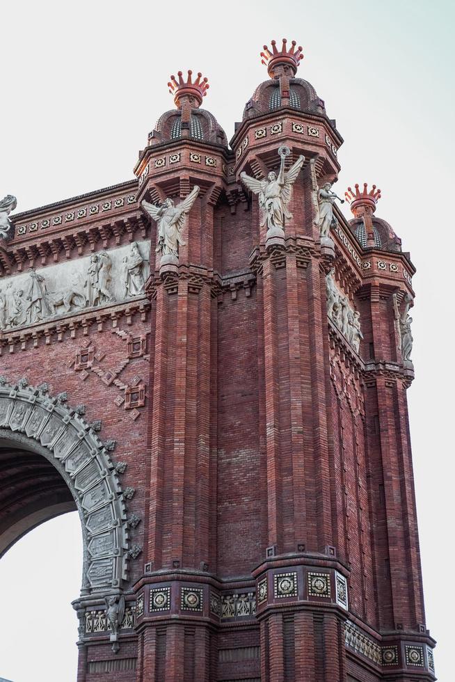 arc de triomphe in barcelona in spanje foto