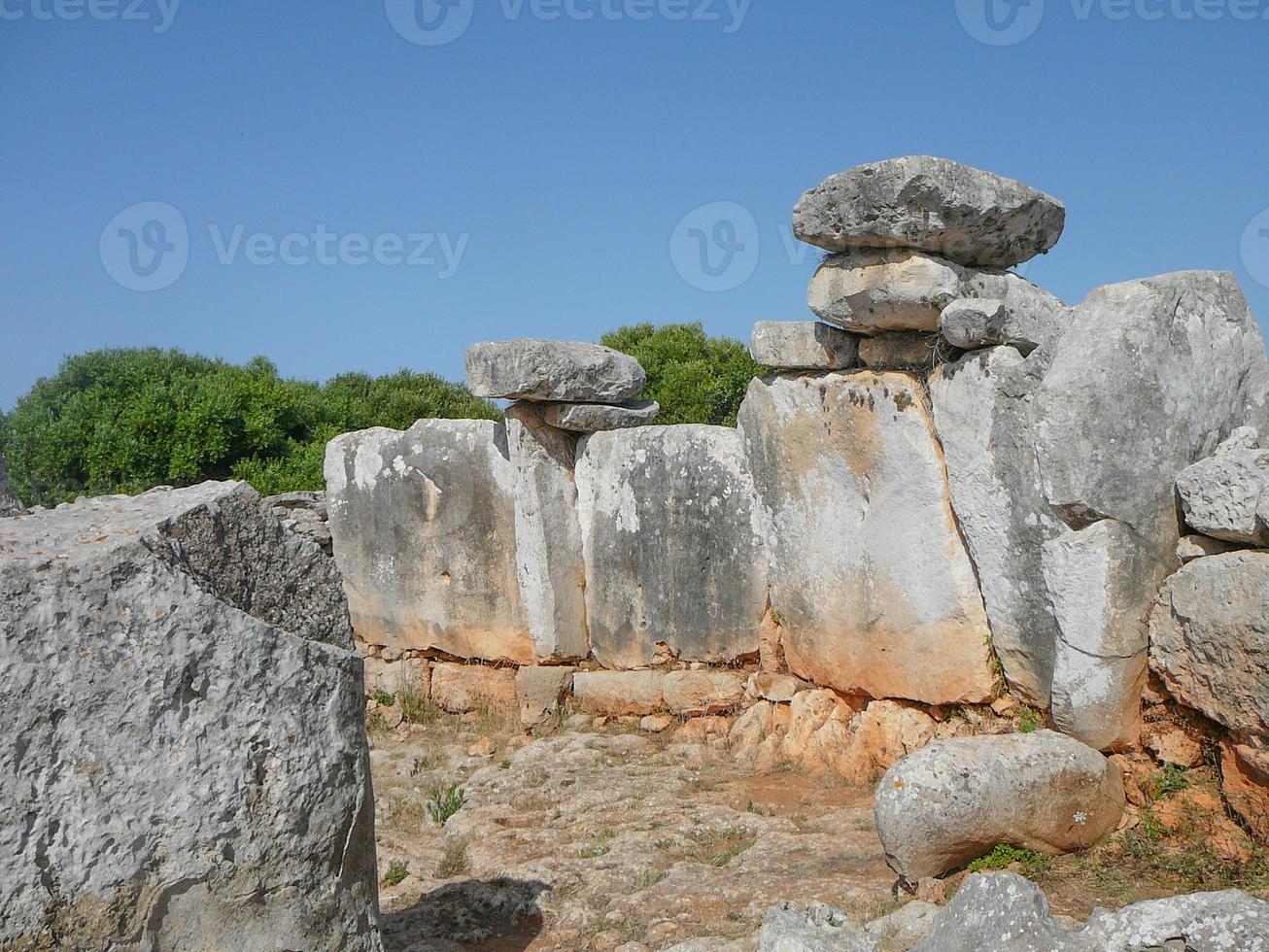 torre den galmes in minorca foto