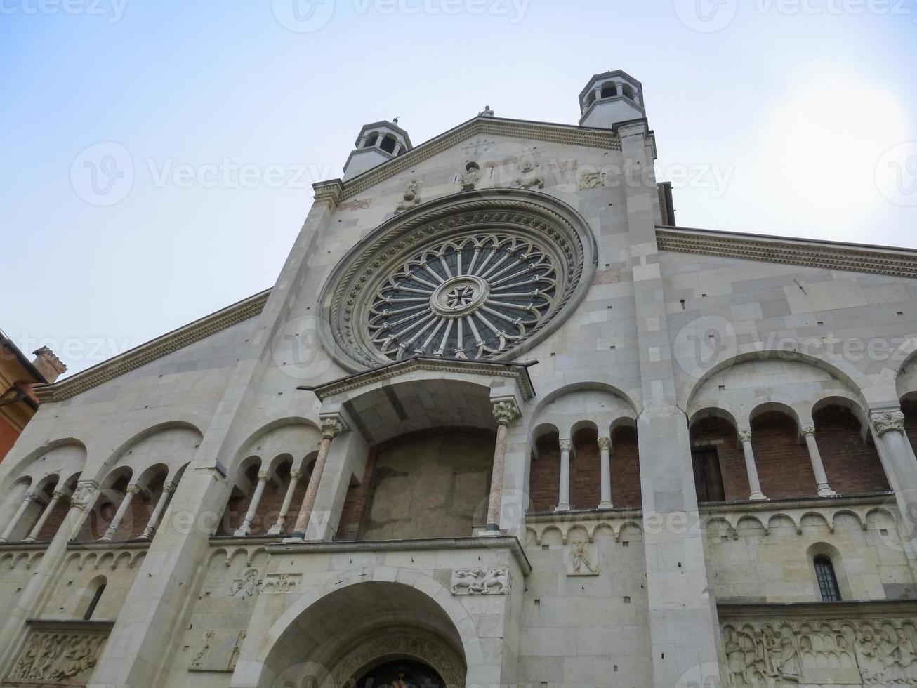 sint peter kathedraal in modena emilia romagna italië foto