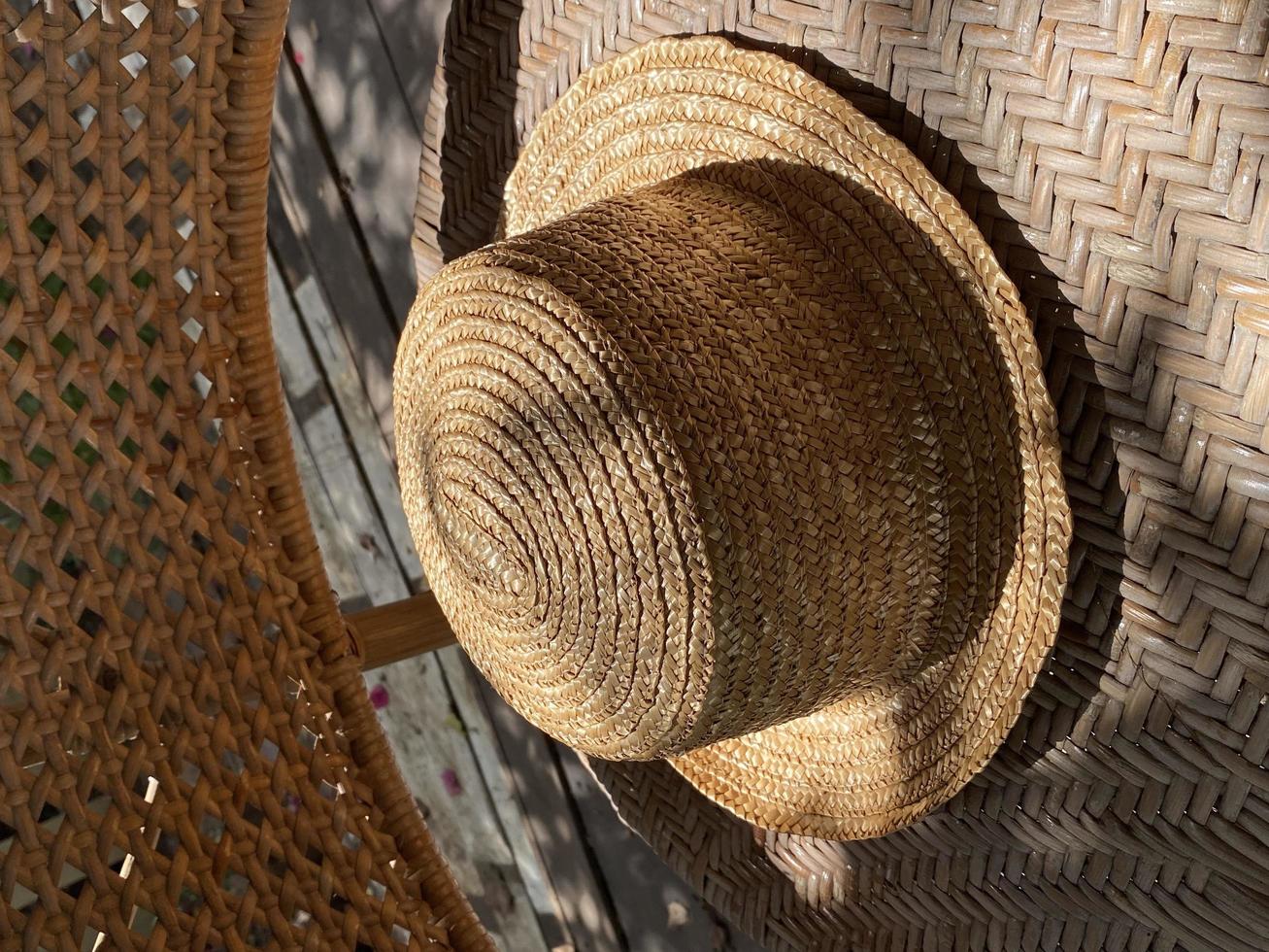 bruine hoed in de zomer close-up foto