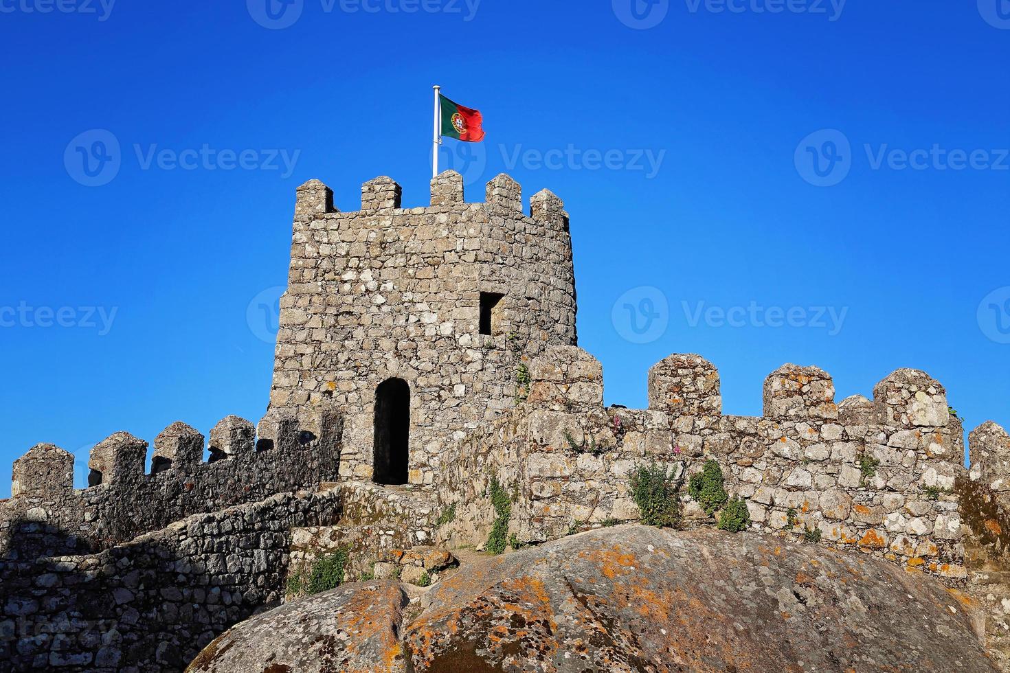 sintra, portugal, schilderachtig kasteel van de heide foto