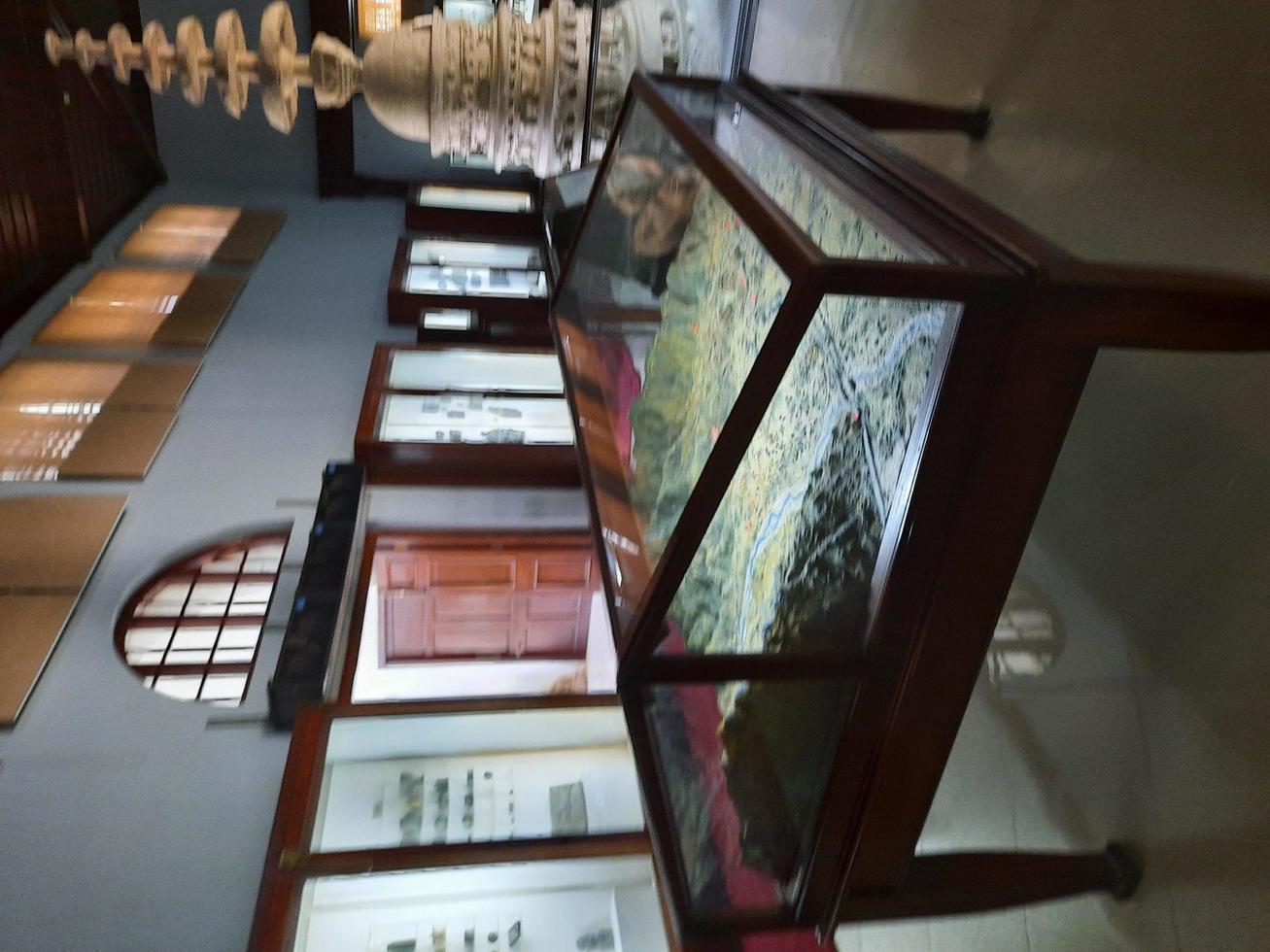 taxila, pakistan, 2021 - binnen historisch taxila museum pakistan foto
