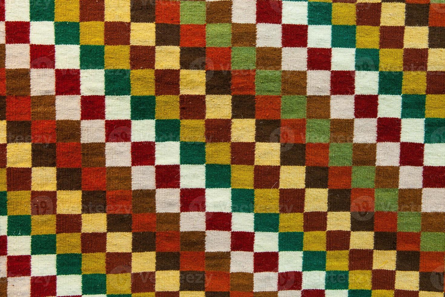 Roemeense folk naadloze patroon ornamenten. Roemeens traditioneel borduurwerk. etnische textuur ontwerp. traditioneel tapijtontwerp. tapijt ornamenten. rustiek tapijtontwerp. foto