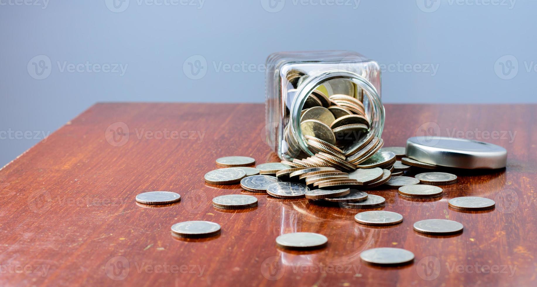 zesde medaille van glazen flessen, financiën, concepten foto