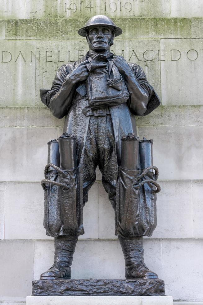 london, uk, 2013. koninklijk artilleriemonument in londen op 3 november 2013 foto