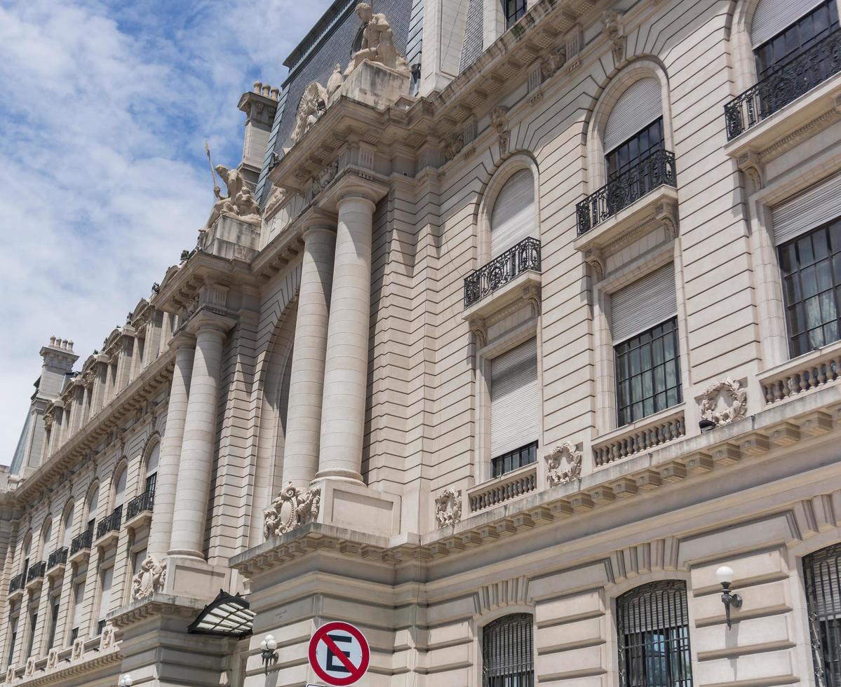 Buenos Aires, Argentinië. 2019. perspectief van historisch gebouw foto