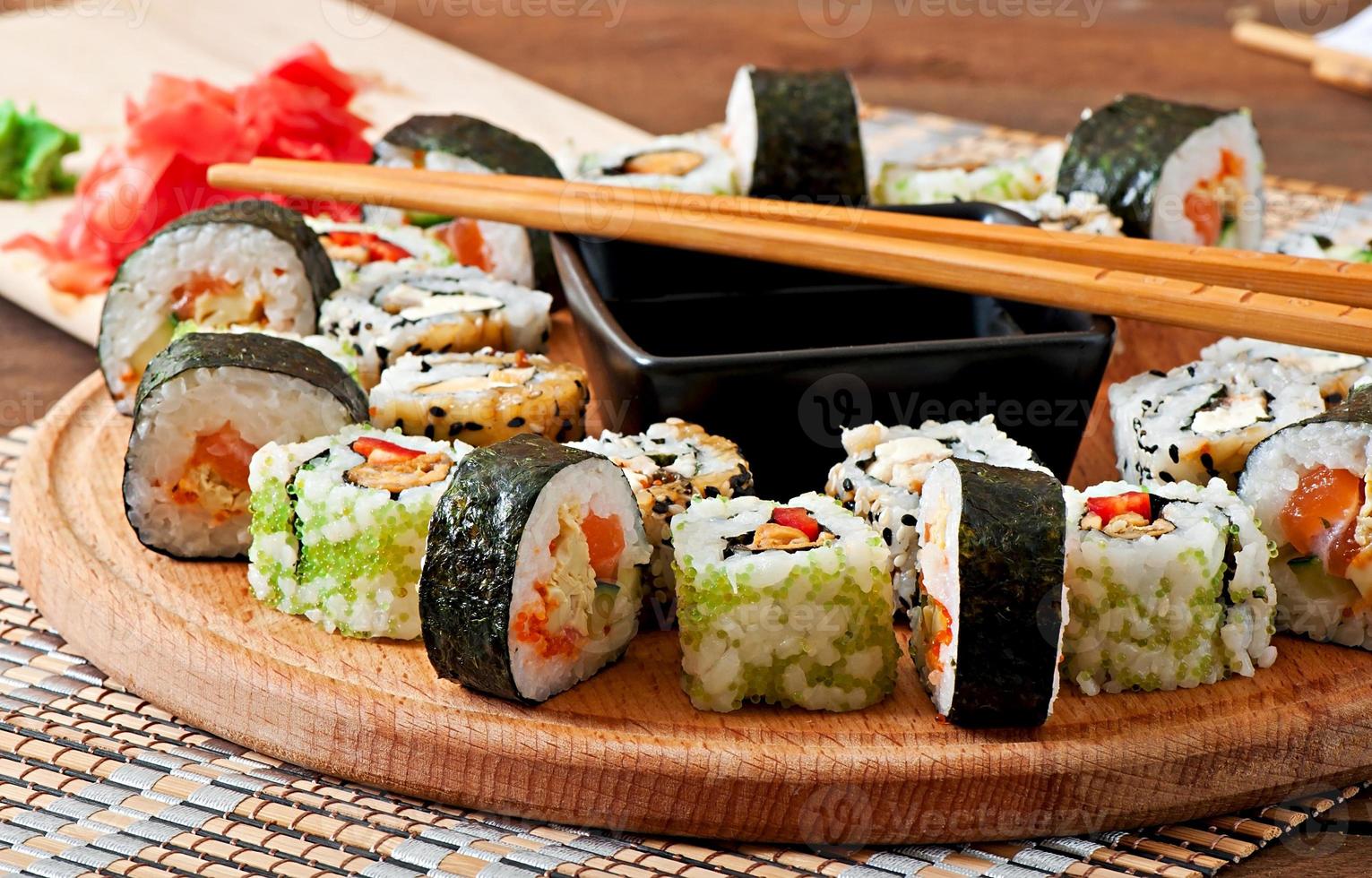 smakelijke sushi-set foto