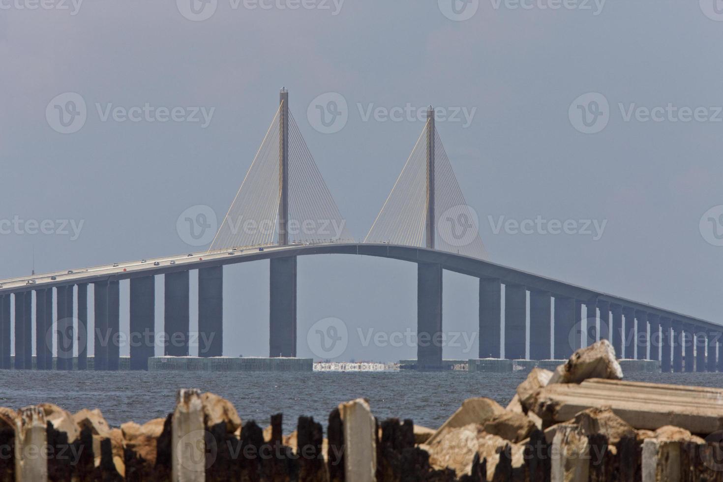 zonneschijn skyway brug tampa baai florida foto