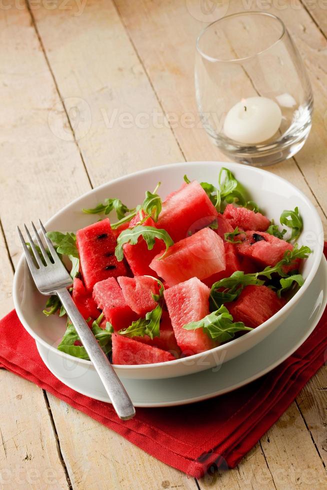 watermeloen en rucola salade foto