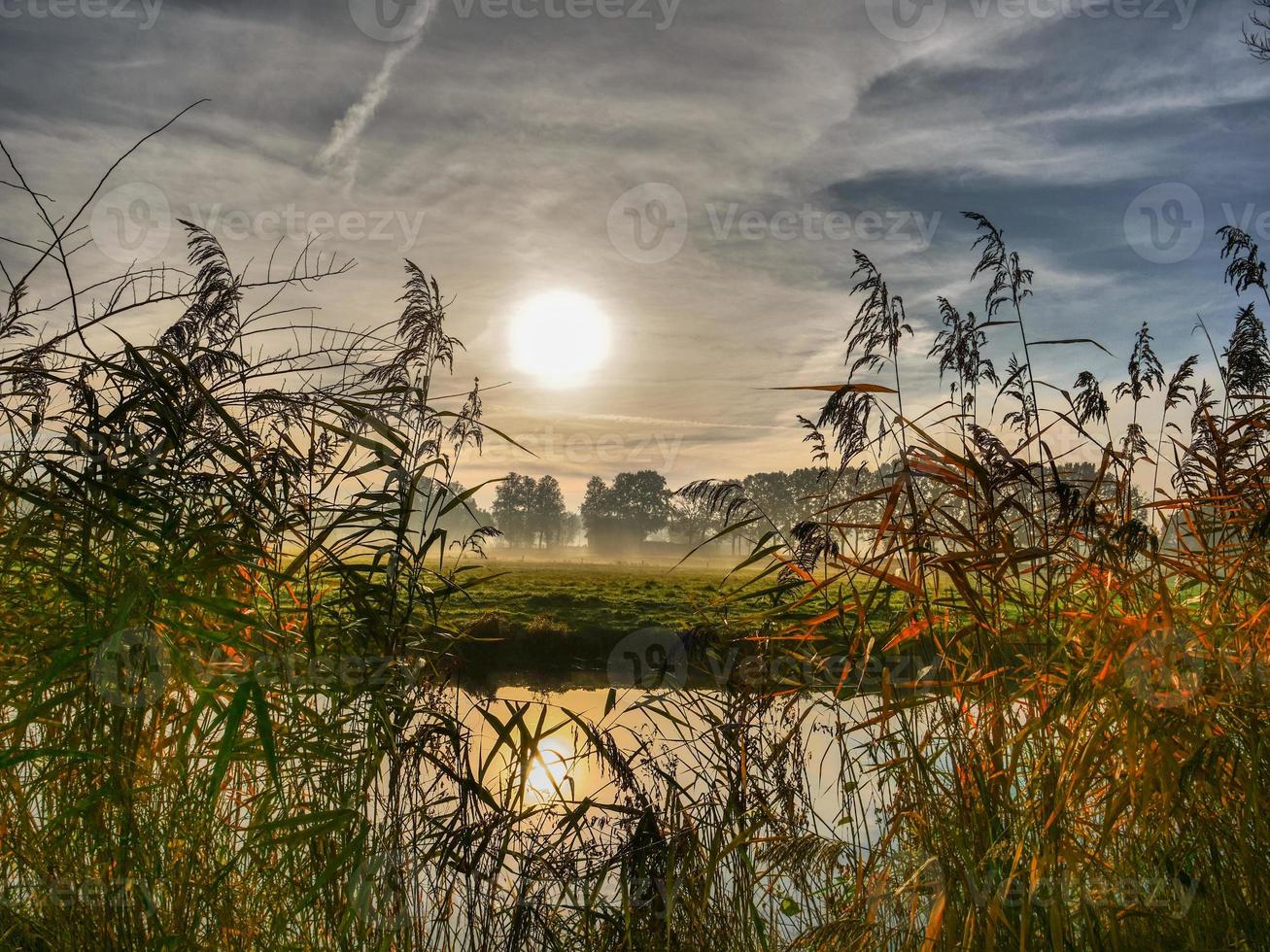 de kleine rivier aa bij borken foto