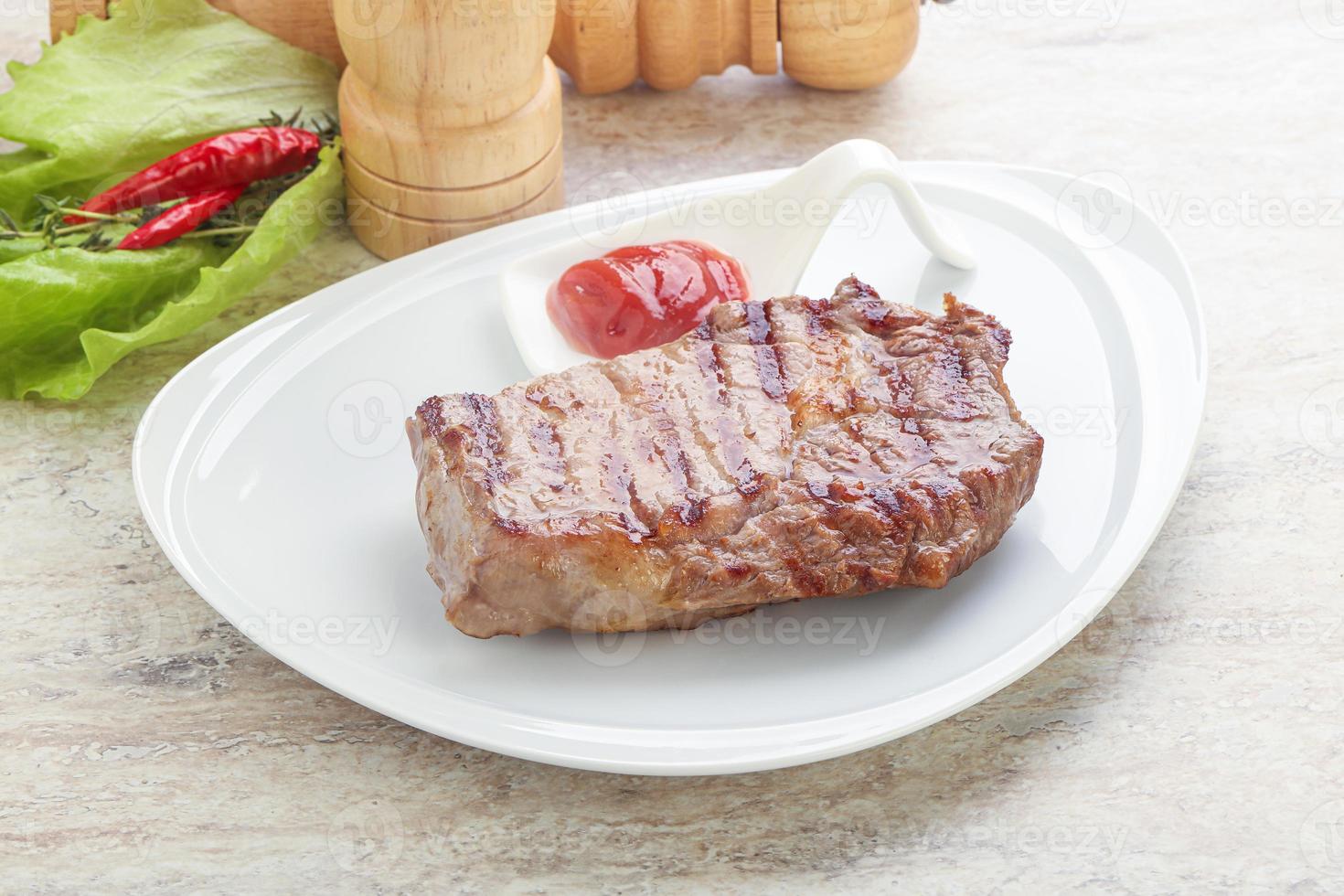 gegrilde rib-eye steak rundvlees foto