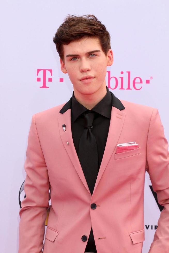 las vegas 21 mei, aidan alexander op de 2017 billboard music awards aankomsten in de t mobile arena op 21 mei 2017 in las vegas, nv foto