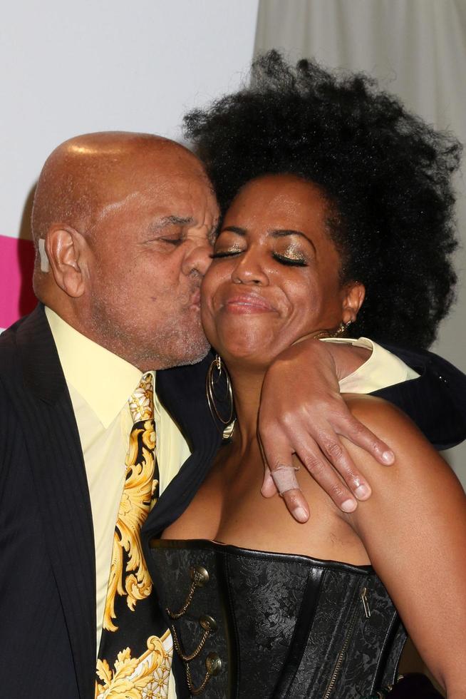 los angeles, 19 nov - berry gordy, rhonda ross kendrick bij de american music awards 2017 in microsoft theater op 19 november 2017 in los angeles, ca foto