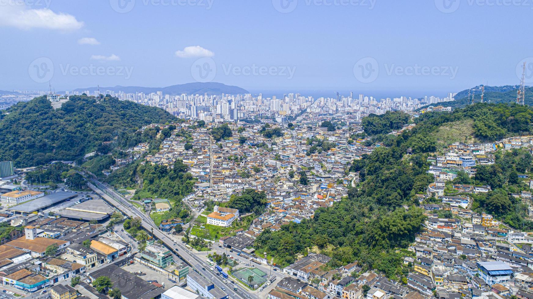luchtfoto van de stad Santos foto
