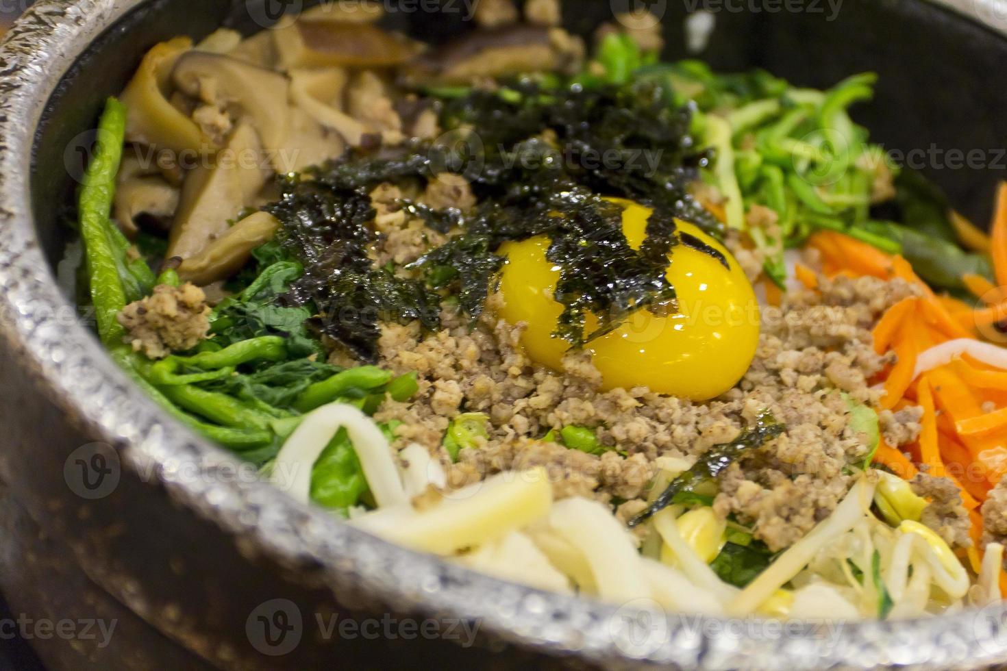 Koreaanse voedsel Bibimbap foto