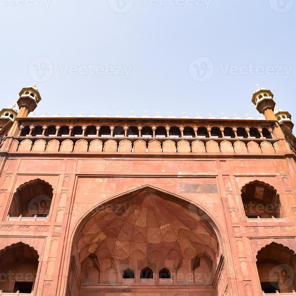 architectonisch detail van jama masjid moskee, oud delhi, india, de spectaculaire architectuur van de grote vrijdag moskee jama masjid in delhi 6 tijdens ramzan seizoen, de belangrijkste moskee in india foto