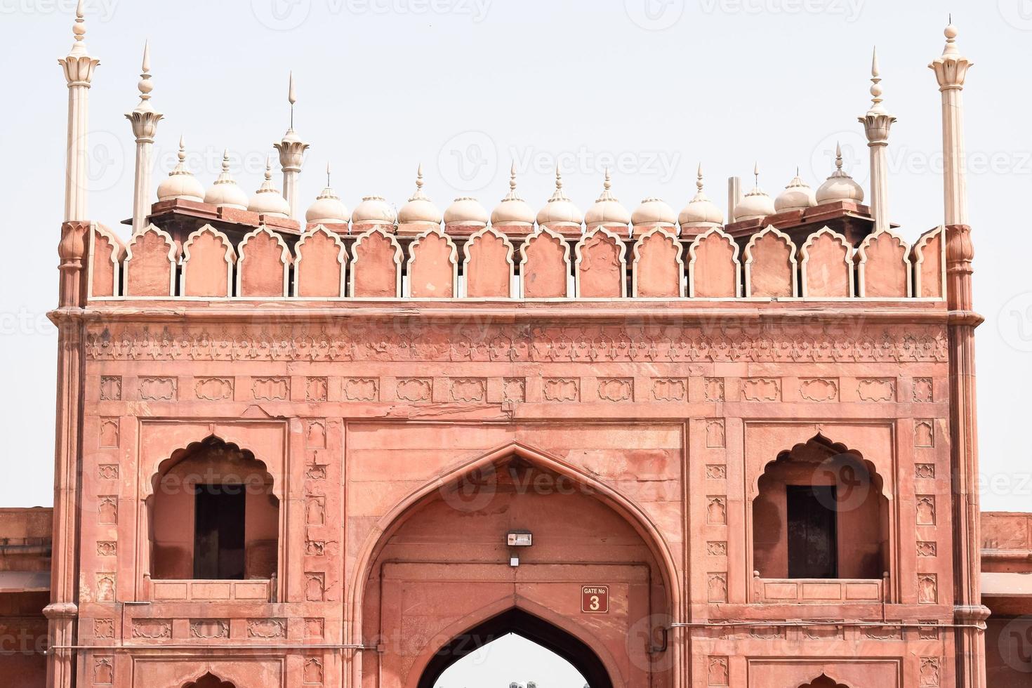 architectonisch detail van jama masjid moskee oud delhi, india, de spectaculaire architectuur van de grote vrijdag moskee jama masjid in delhi 6 tijdens ramzan seizoen, de belangrijkste moskee in india foto