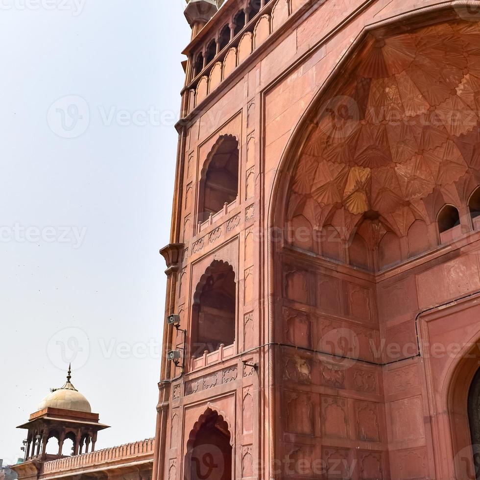 architectonisch detail van jama masjid moskee, oud delhi, india, de spectaculaire architectuur van de grote vrijdag moskee jama masjid in delhi 6 tijdens ramzan seizoen, de belangrijkste moskee in india foto