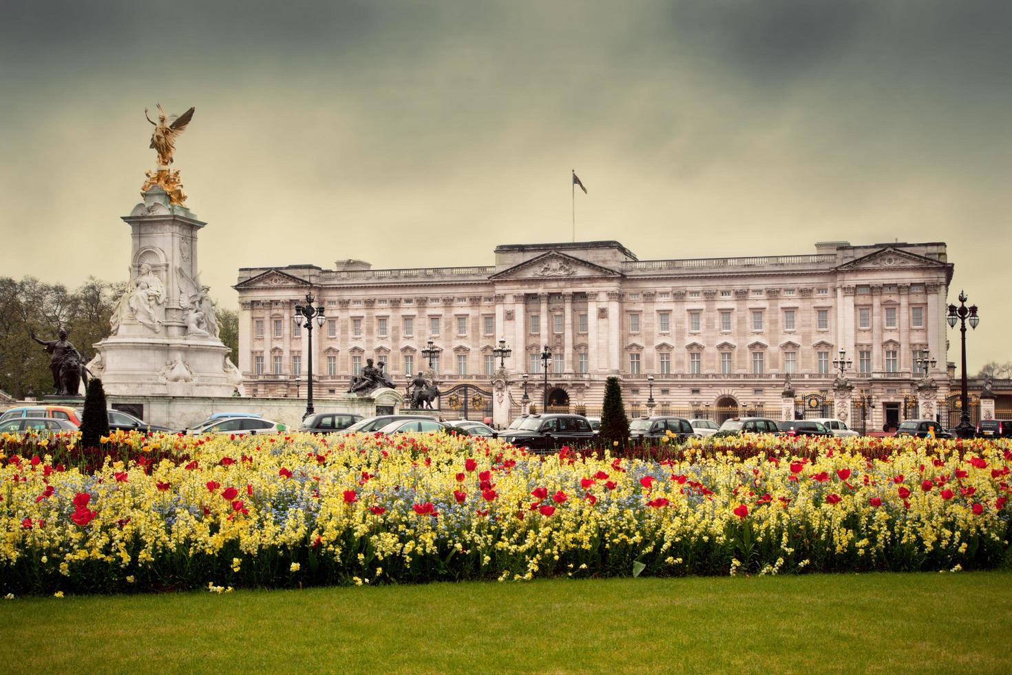 londen, engeland, 2022 - buckingham palace in londen, het verenigd koninkrijk foto