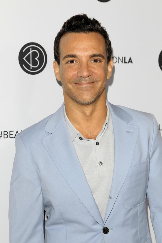 los angeles, 12 aug - george kotsiopoulos op het 5e jaarlijkse beautycon festival los angeles in het los angeles congrescentrum op 12 augustus 2017 in los angeles, ca foto