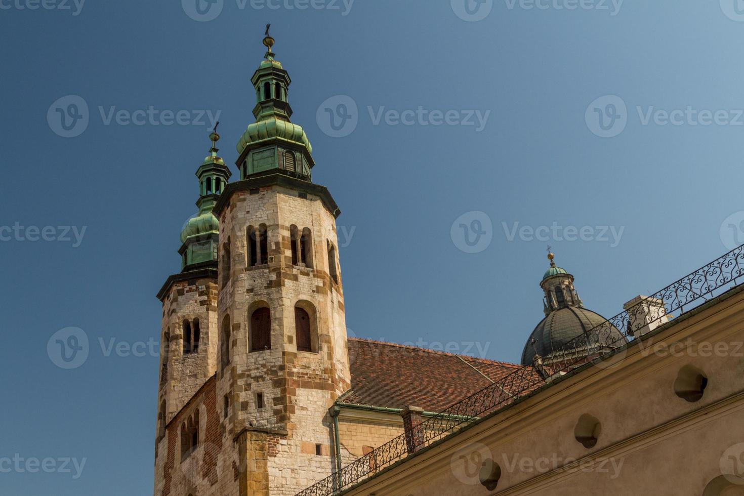 Romaanse kerk van st andrew toren in krakau gebouwd tussen 1079 - 1098 foto