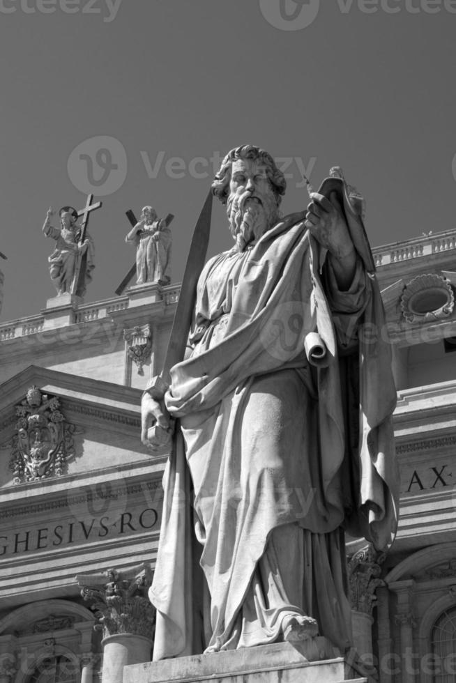 heilige paul standbeeld in Vaticaan foto