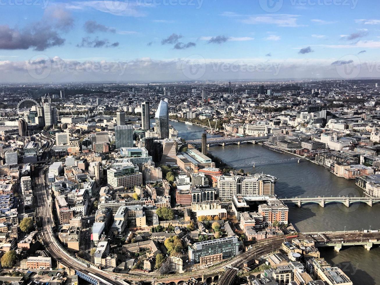 een luchtfoto van londen foto