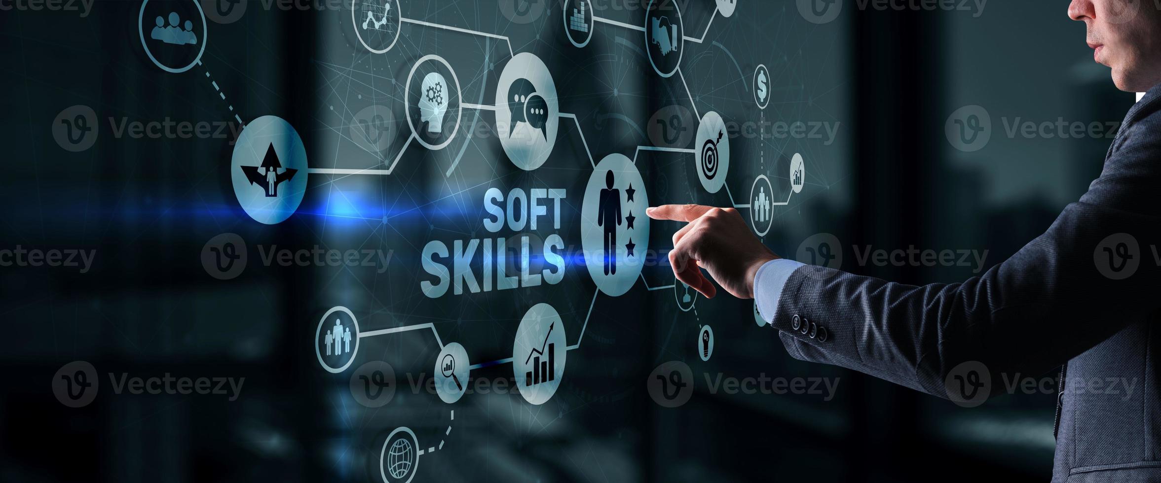 financieel concept over soft skills teamgeest communicatie assertiviteit foto